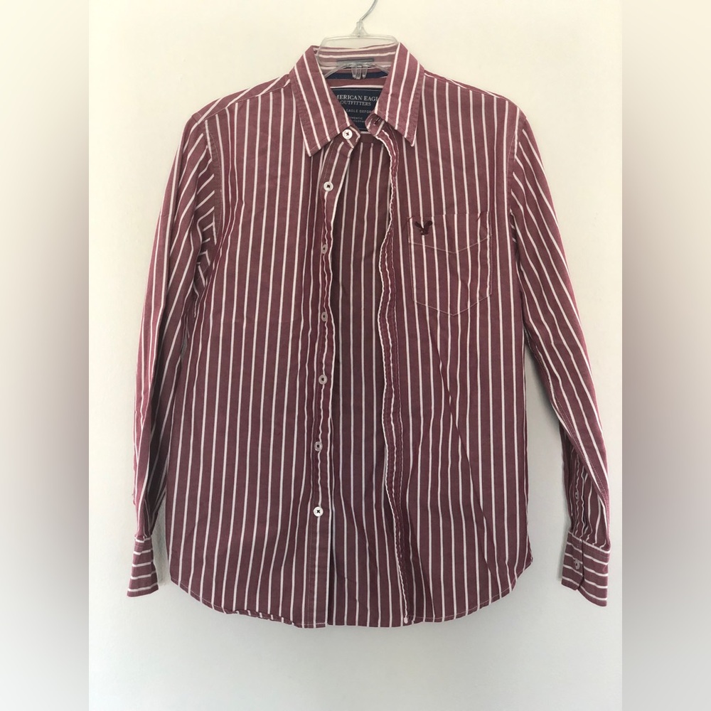 American Eagle button up shirt
